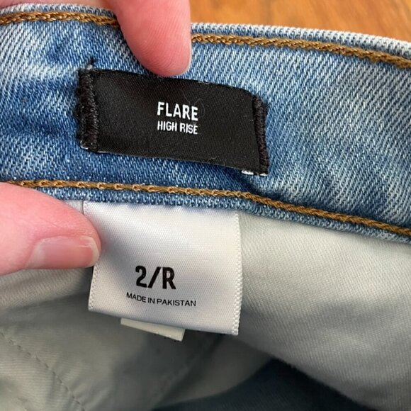 EXPRESS Flare High Rise Jeans Light Wash Ripped Fraying Raw Hem High Waisted Y2K - Picture 6 of 12